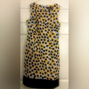 Ronni Nicole Black and Yellow Sheath Mini Dress